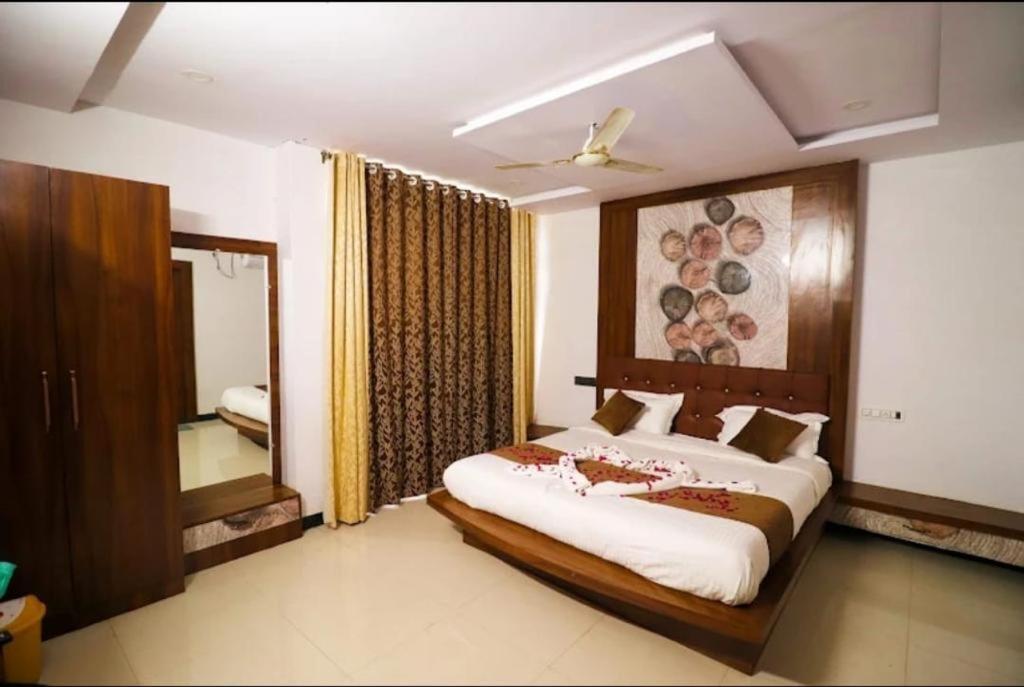 Hotel Laakhan By Ghumo Udaipur Esterno foto